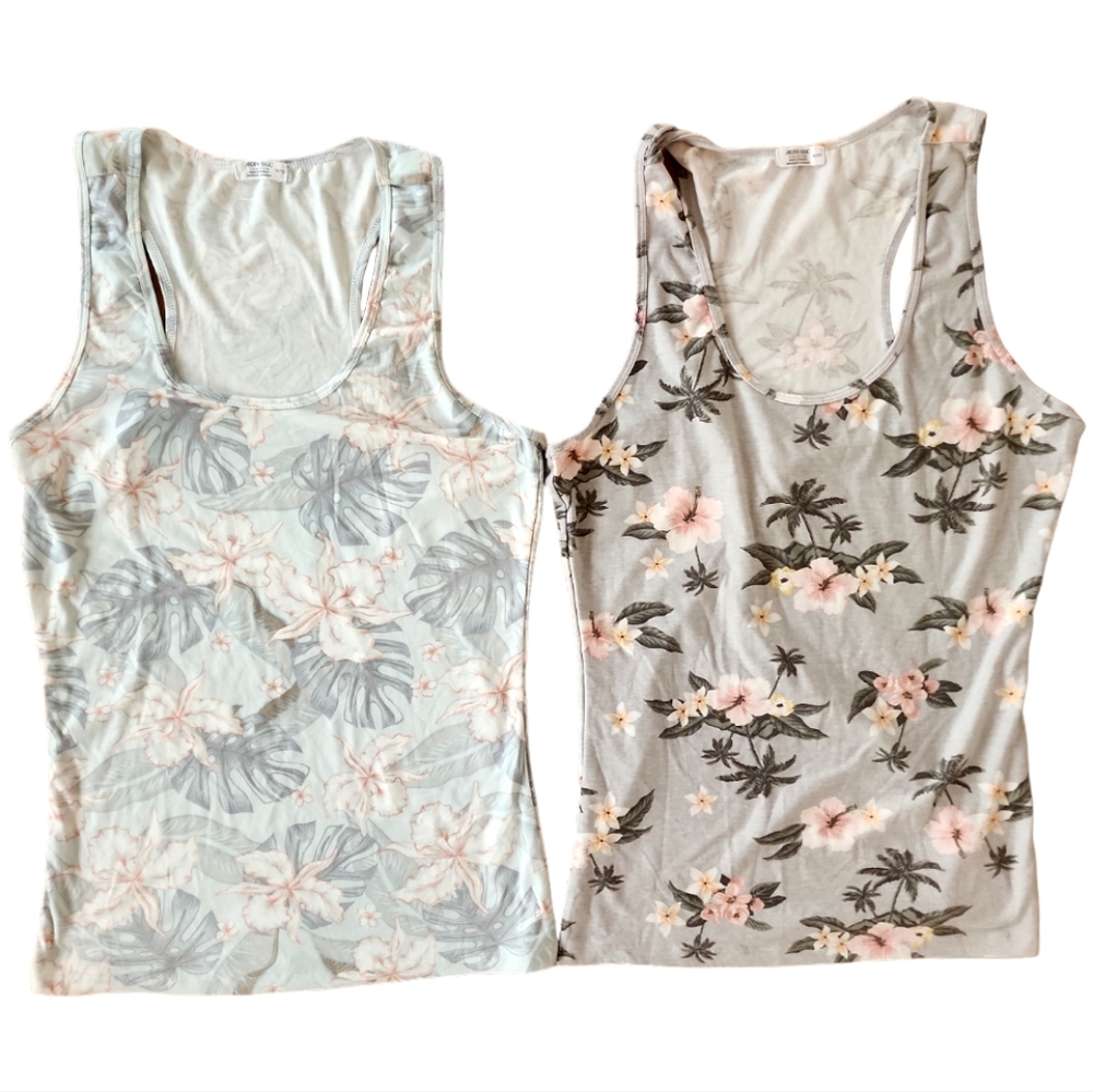✨️6✨️2 TOPS! ARDENE Racer Back Tops, Super Soft, XL.